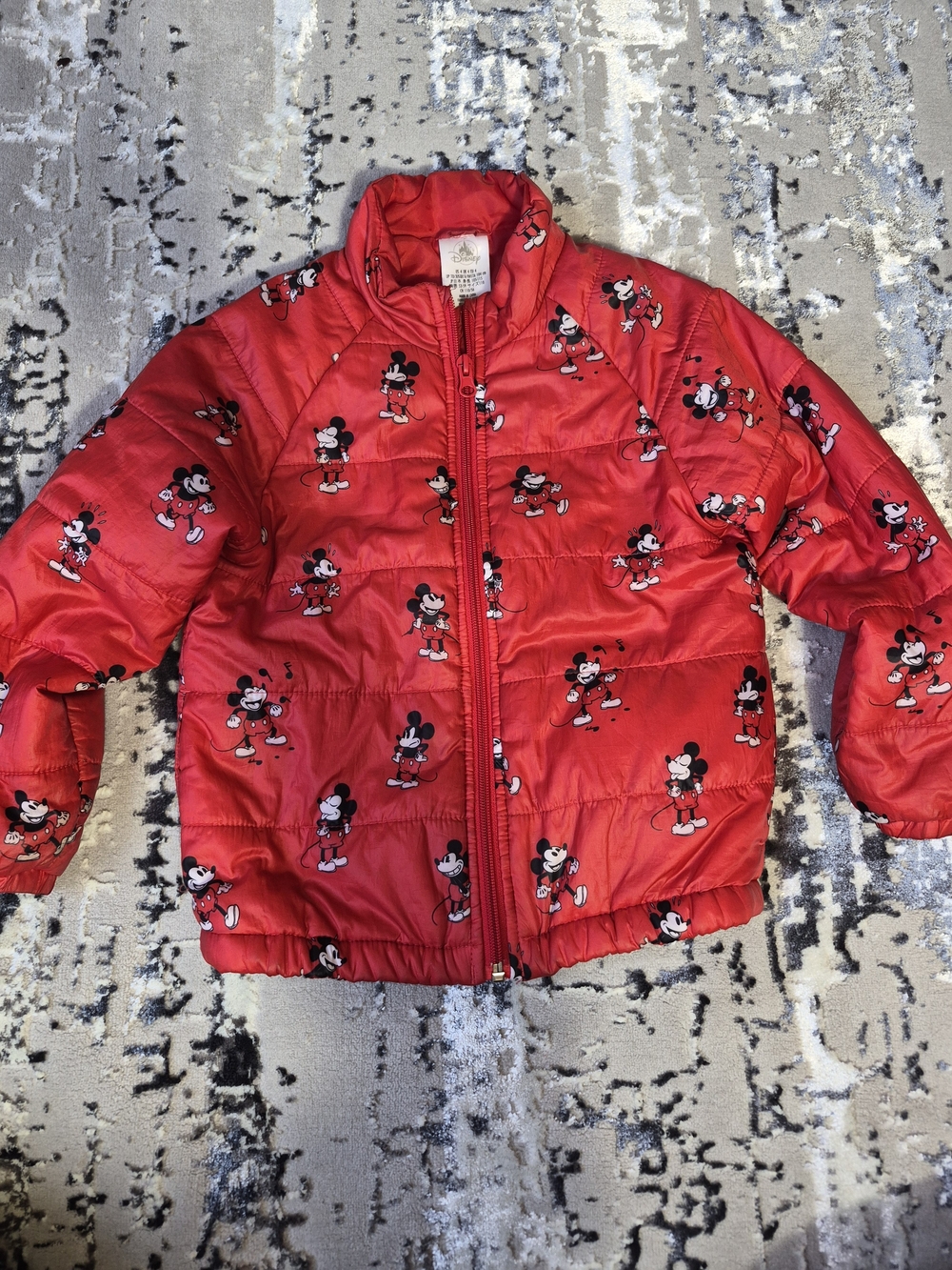 DISNEY STORE MICKEY MOUSE CHILDRENS PUFFER JACKET SIZE 4 KIDS